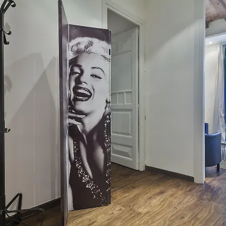 Apartamento Aspasios Urquinaona Design *