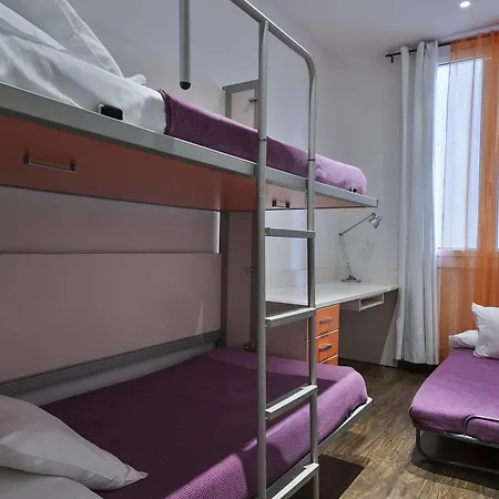 Aspasios Urquinaona Apartment