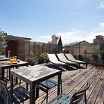 Apartamento Aspasios Urquinaona Design *